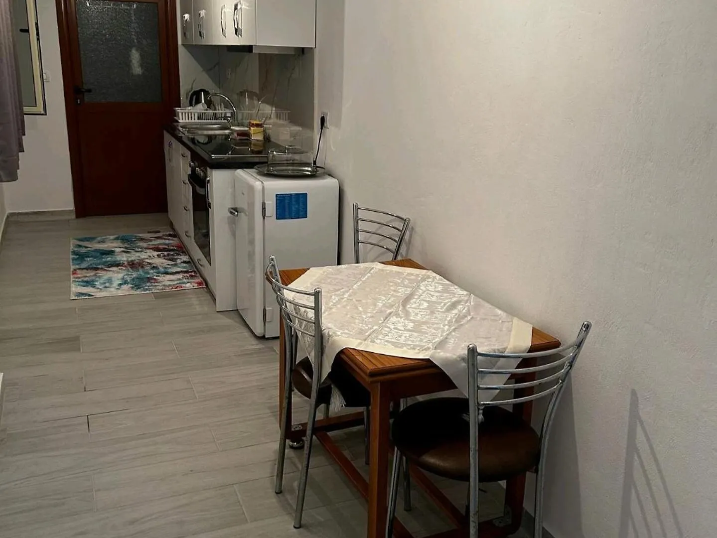 Meti@Lika Castle View Apartment Berat Albania